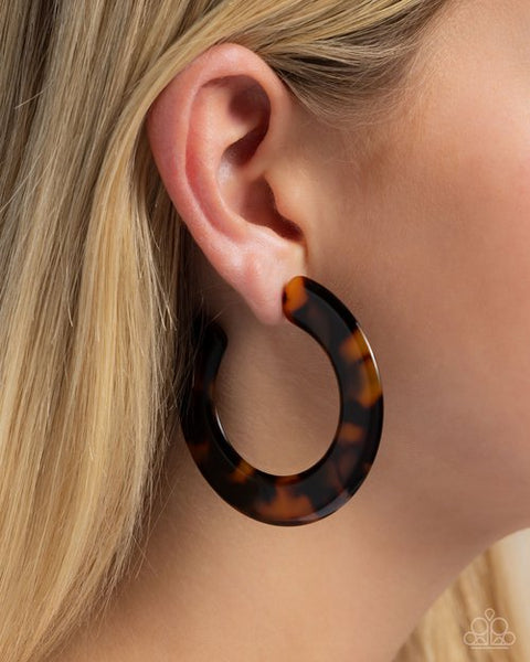 Spotted Scoop - brown