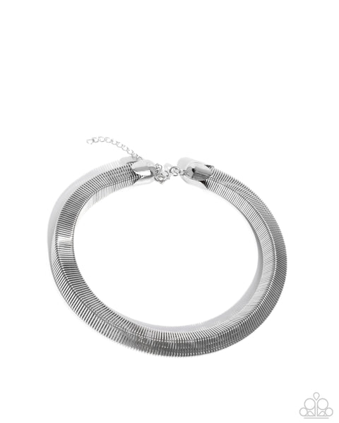 Sleek Suite - silver