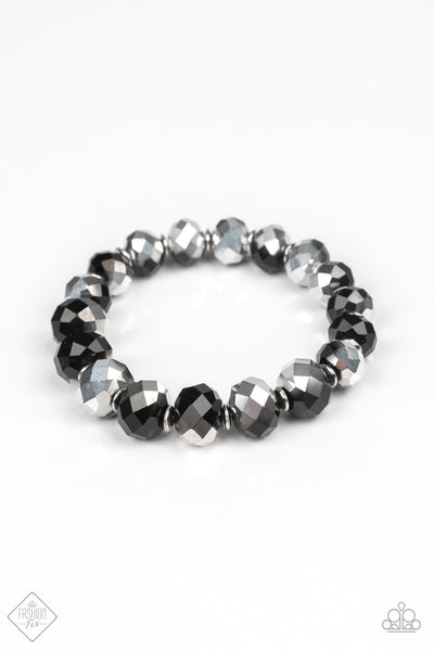 Strikingly Spellbinding 2-piece Set (black)