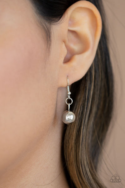 Hand Knotted Knockout - silver